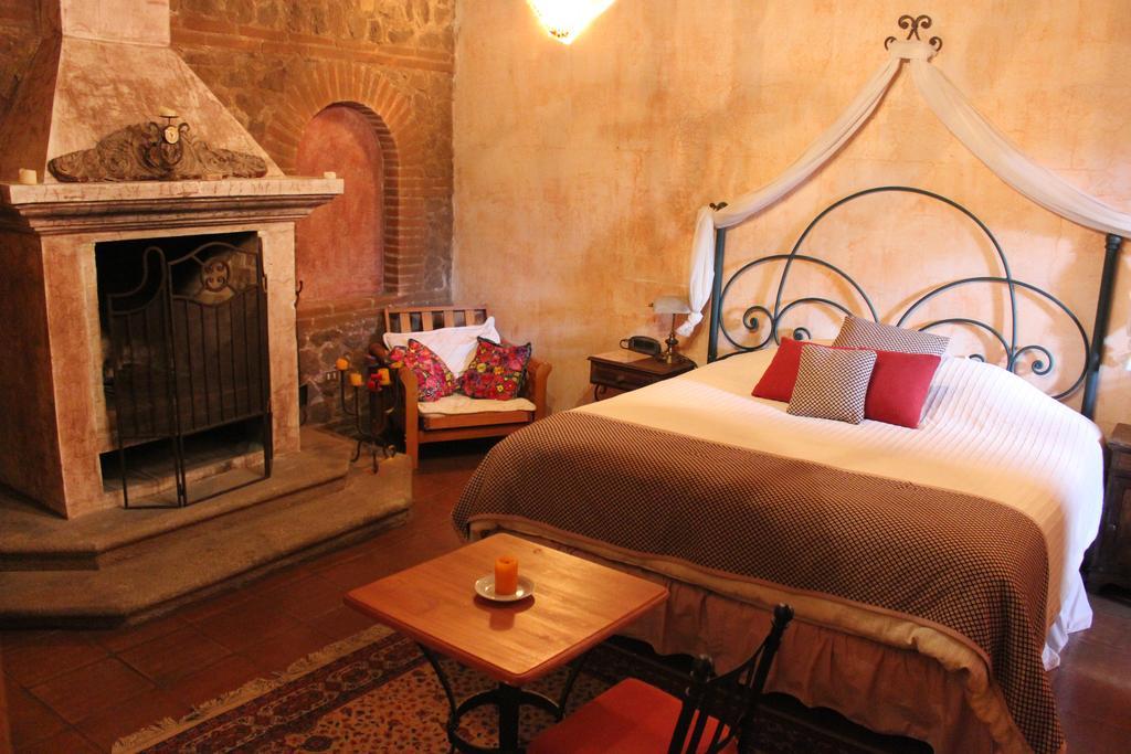 Hotel La Casona De 危地马拉安地瓜 客房 照片